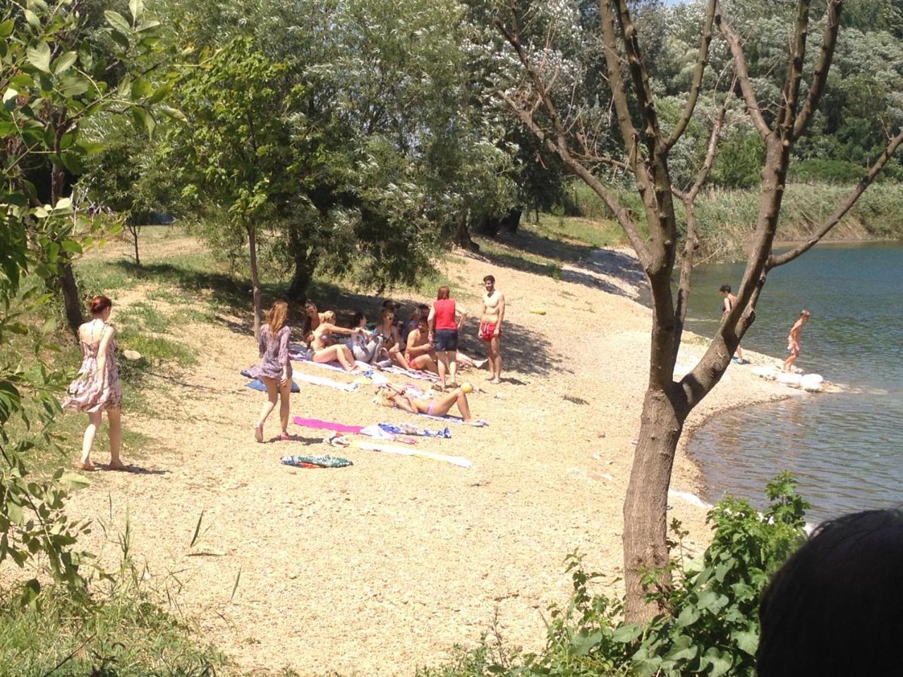 Camping Oaza Bela Crkva  Buitenkant foto